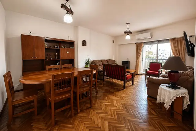 Departamento de 5 ambientes en venta en SARMIENTO DOMINGO FAUSTINO