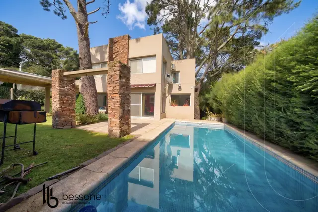 Casa de 2 ambientes en venta en Sierra de los Padres