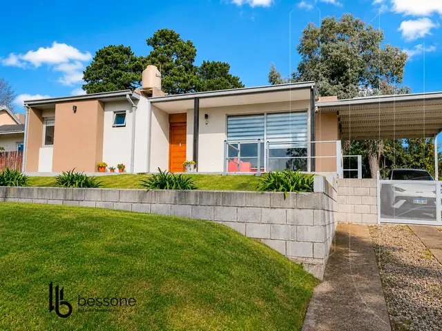 Casa de 2 ambientes en venta en Sierra de los Padres