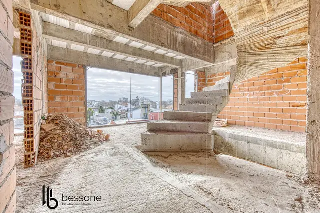 Departamento de 3 ambientes en venta en LA PERLA