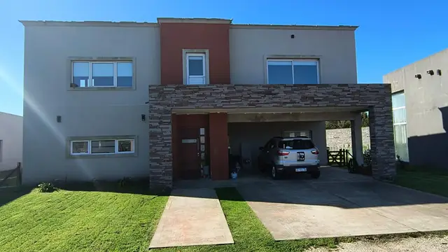 Casa de 4 ambientes en venta en Mar del Plata