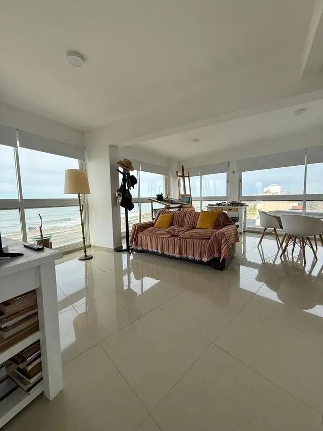 Departamento de 3 ambientes en alquiler en Constitución