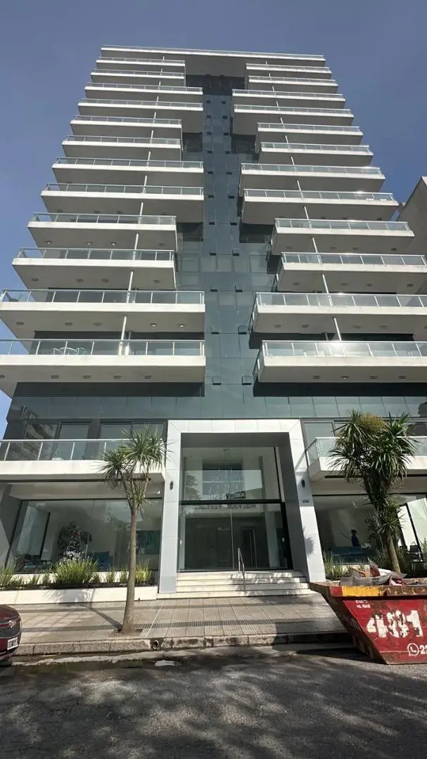 Departamento de 3 ambientes en venta en LA PERLA
