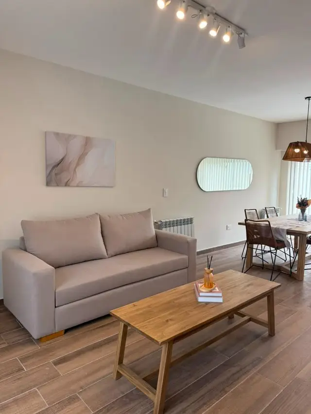 Casa de 4 ambientes en venta en PARQUE LURO