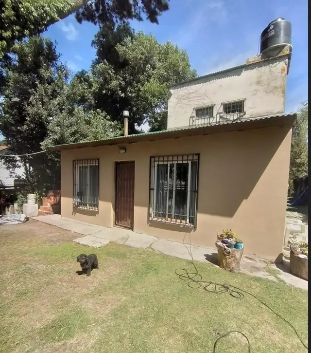 Casa de 3 ambientes en venta en LOS ACANTILADOS