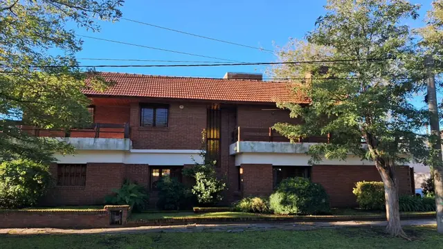 Casa de 5 ambientes en venta en Centro