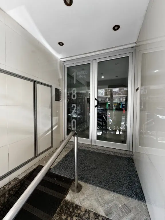 Departamento de 1 ambiente en venta en AREA CENTRO