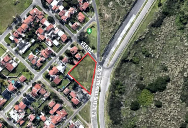 Terreno en venta en LEANDRO N. ALEM