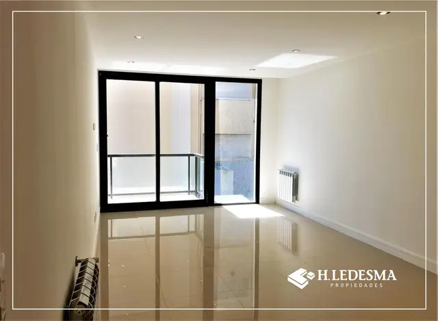 Departamento de 1 ambiente en alquiler en ESTACION TERMINAL (ALDREY)