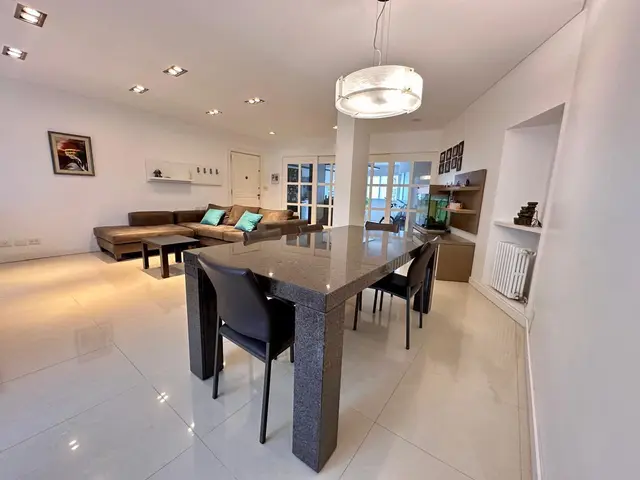 Departamento de 4 ambientes en venta en Centro