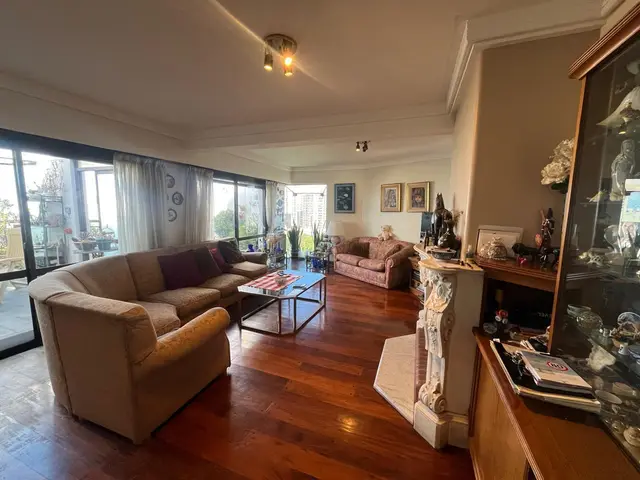 Departamento de 4 ambientes en venta en LA PERLA