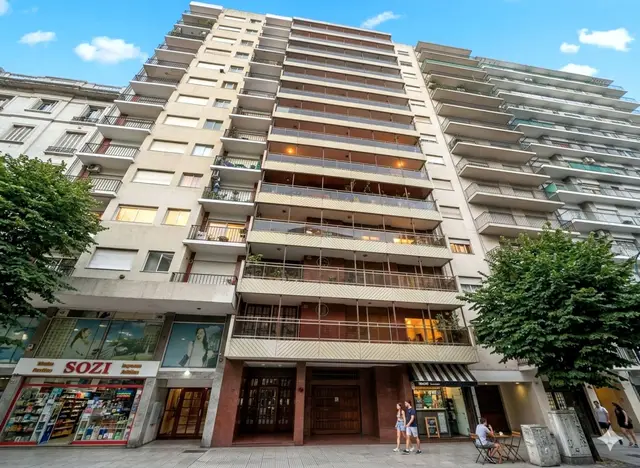 Departamento de 4 ambientes en venta en Centro