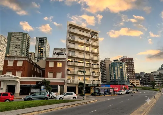 Departamento de 3 ambientes en venta en PARQUE CAMET