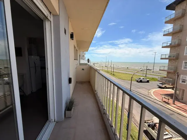 Departamento de 4 ambientes en venta en PARQUE LURO