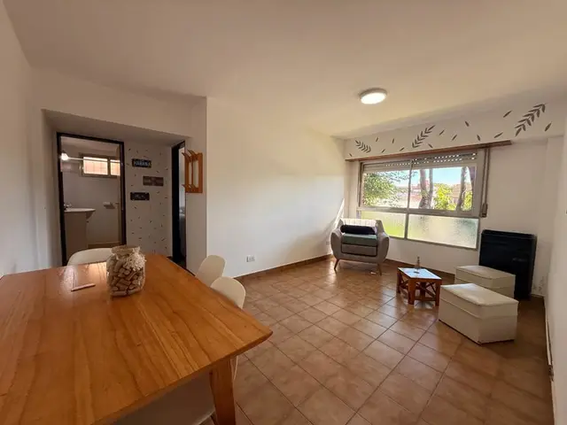 Departamento de 2 ambientes en alquiler en LOS PINARES
