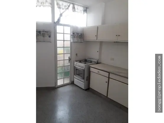 Departamento de 3 ambientes en venta en Centro
