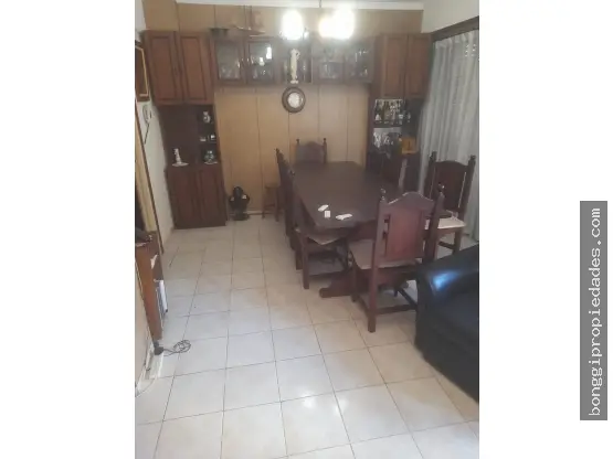 Departamento de 3 ambientes en venta en Centro