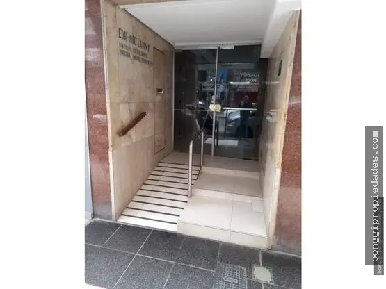Departamento de 2 ambientes en venta en Centro
