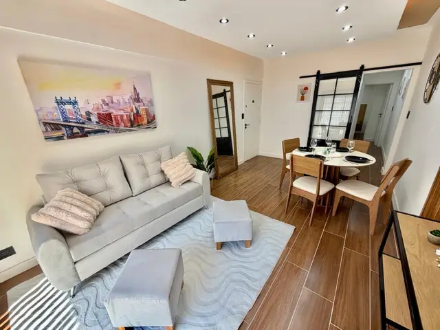 Departamento de 2 ambientes en venta en LAS LILAS