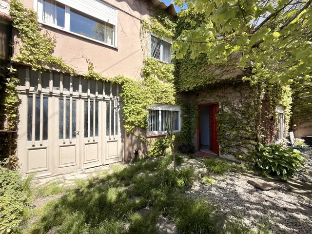 Casa de 5 ambientes en venta en PARQUE LURO