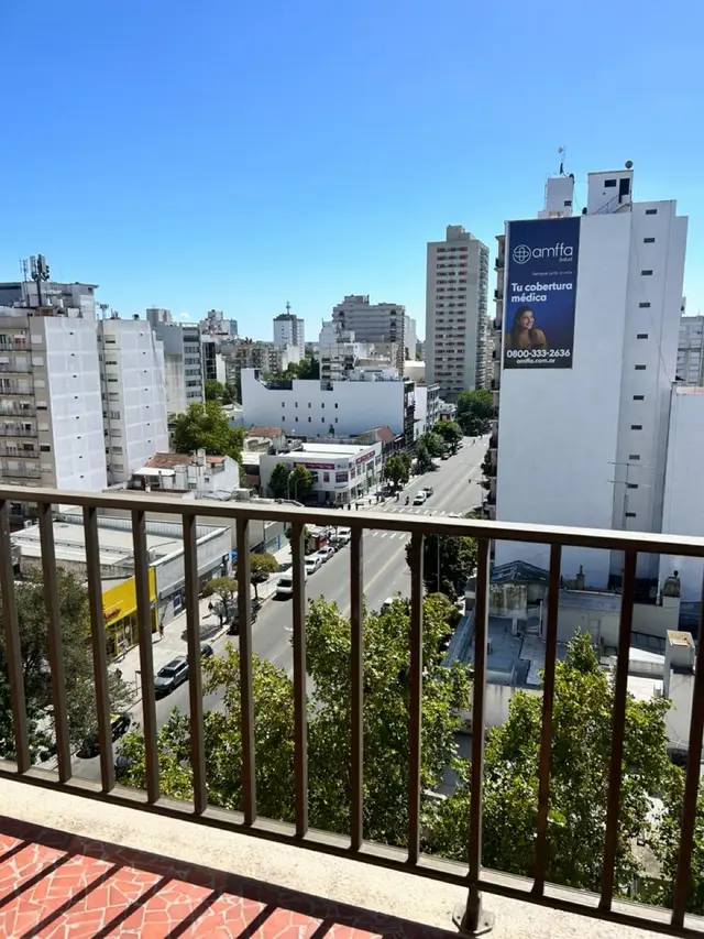 Departamento de 3 ambientes en venta en Centro