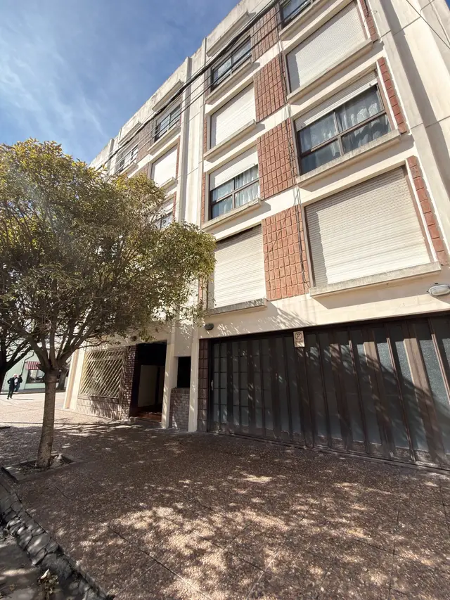 Departamento de 3 ambientes en alquiler en Centro