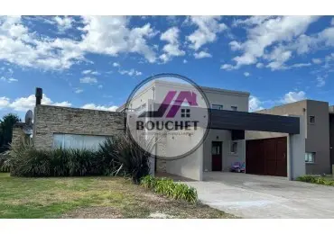 Casa de 4 ambientes en venta en Mar del Plata