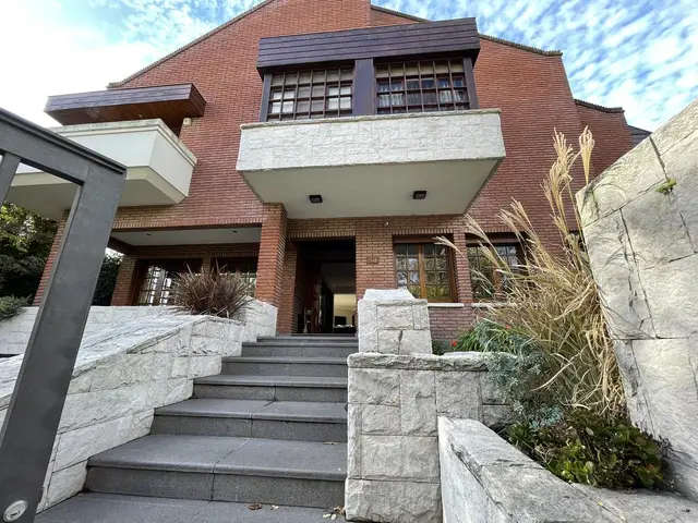 Casa de 13 ambientes en venta en PLAYA GRANDE