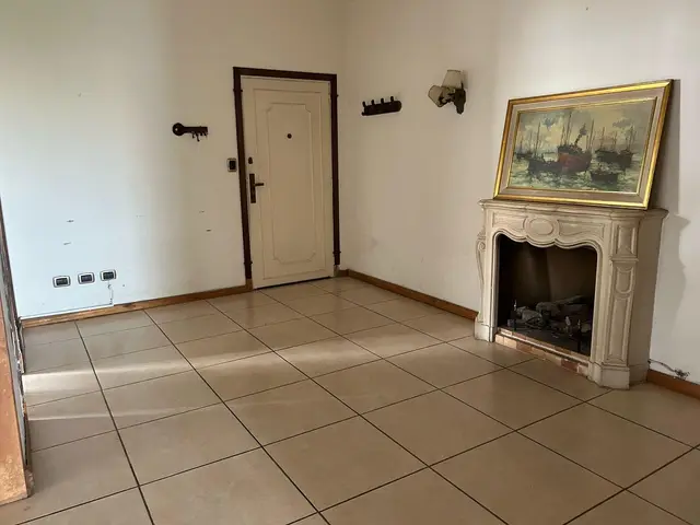 Departamento de 4 ambientes en venta en LA PERLA