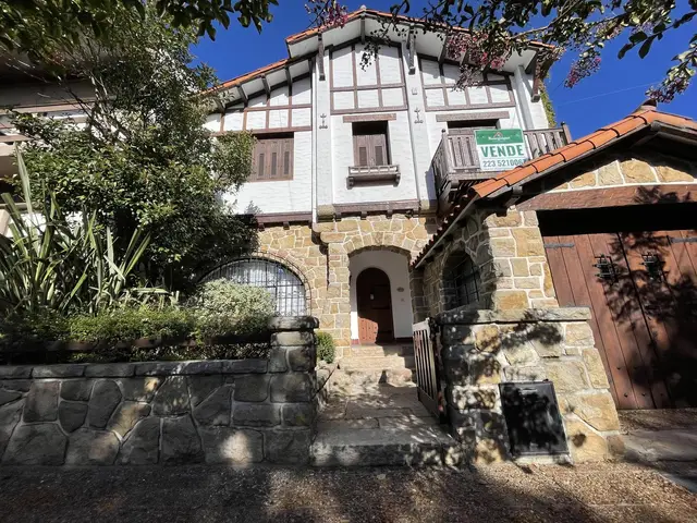 Casa de 6 ambientes en venta en LOMAS DE STELLA MARIS