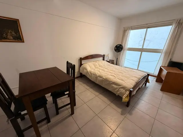 Departamento de 1 ambiente en alquiler en Centro