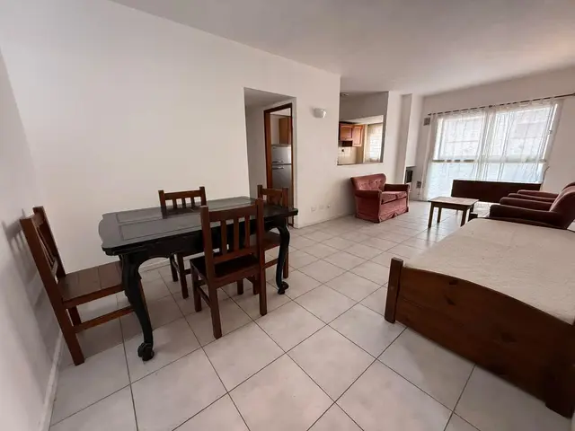 Departamento de 3 ambientes en alquiler en Centro