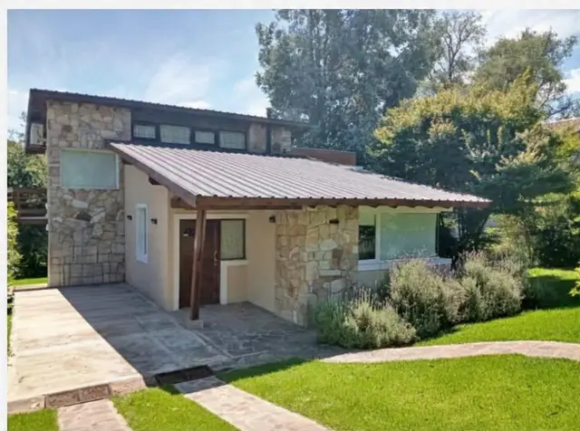 Casa de 3 ambientes en venta en ALFAR