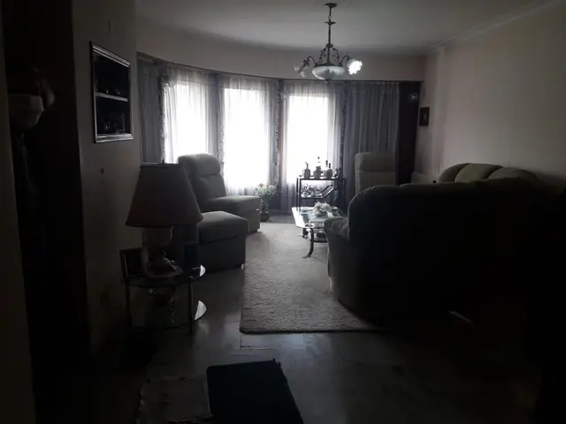 Casa de 6 ambientes en venta en VILLA PRIMERA