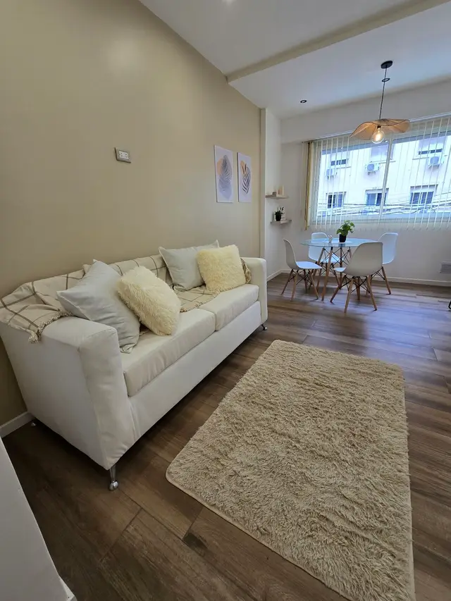 Departamento de 2 ambientes en venta en LAS LILAS