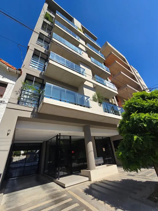 Departamento de 2 ambientes en venta en ESTACION TERMINAL (ALDREY)