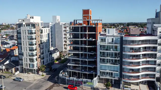 Departamento de 3 ambientes en venta en PARQUE LURO