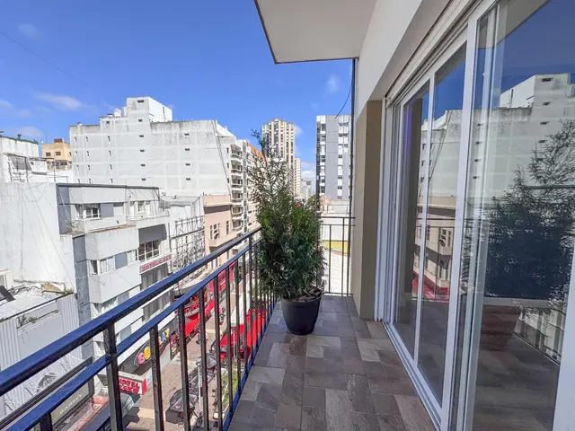Departamento de 2 ambientes en venta en Centro