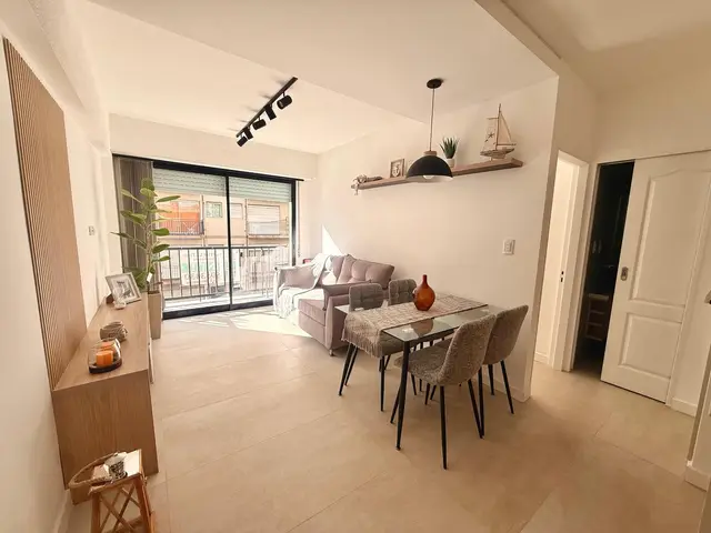 Departamento de 2 ambientes en venta en Centro