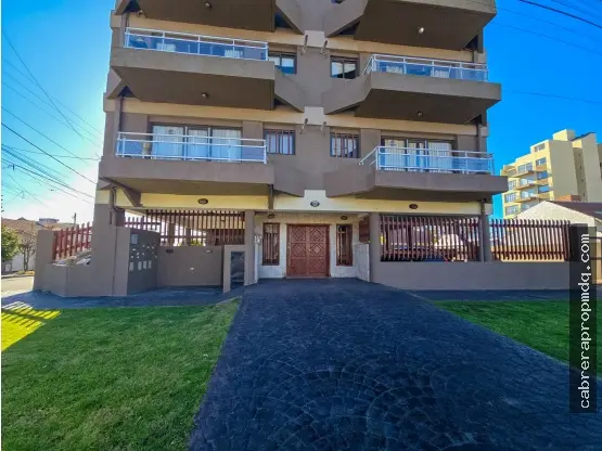 Departamento de 2 ambientes en venta en PUNTA MOGOTES