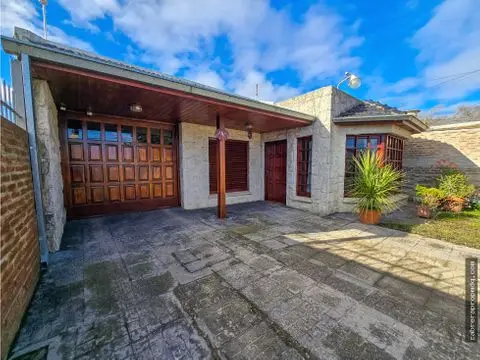 Casa de 4 ambientes en venta en EL GAUCHO