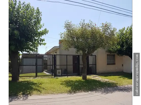 Casa de 3 ambientes en venta en SANCHEZ FLORENCIO