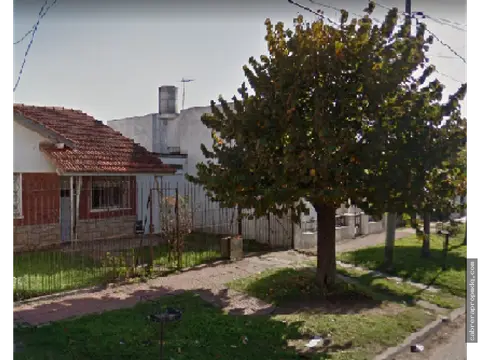 Casa de 3 ambientes en venta en LAS AVENIDAS