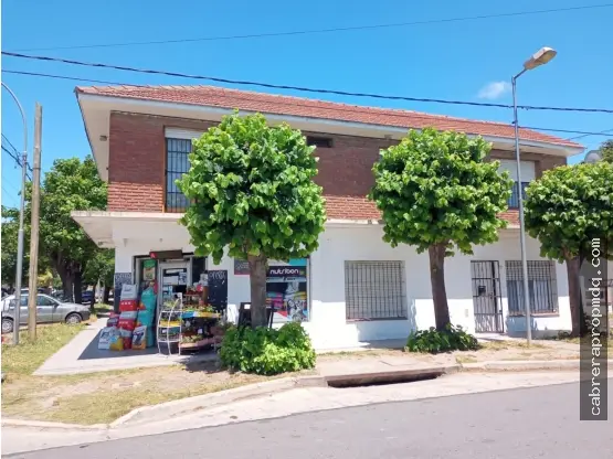 Departamento de 3 ambientes en venta en BOSQUE ALEGRE