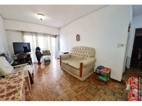 Departamento de 3 ambientes en venta en Centro