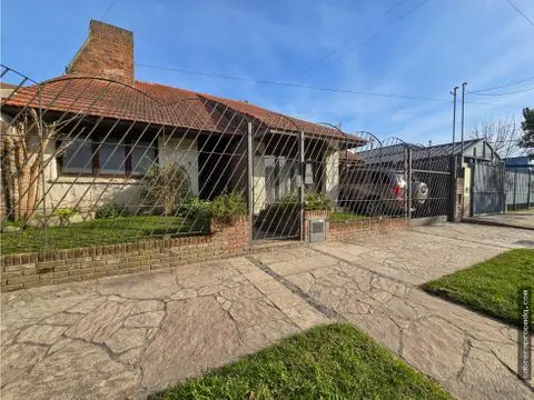 Casa de 5 ambientes en venta en LOS PINARES