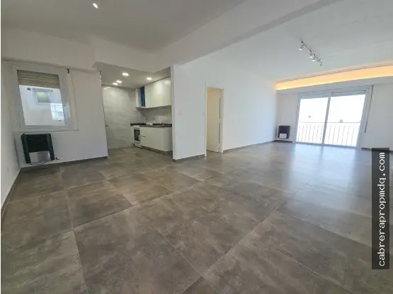 Departamento de 3 ambientes en venta en Centro