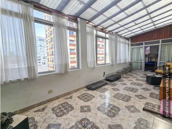 Departamento de 4 ambientes en venta en Centro
