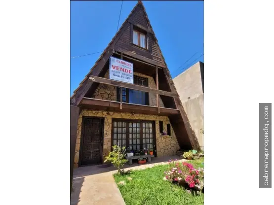 Casa de 4 ambientes en venta en PUNTA MOGOTES