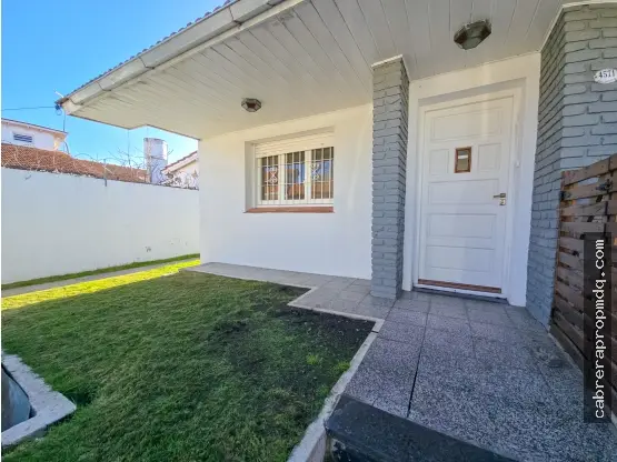 Casa de 2 ambientes en alquiler en PINOS DE ANCHORENA